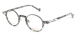 Black & white patterned acetate frame and temples, with half metallic front in black tone