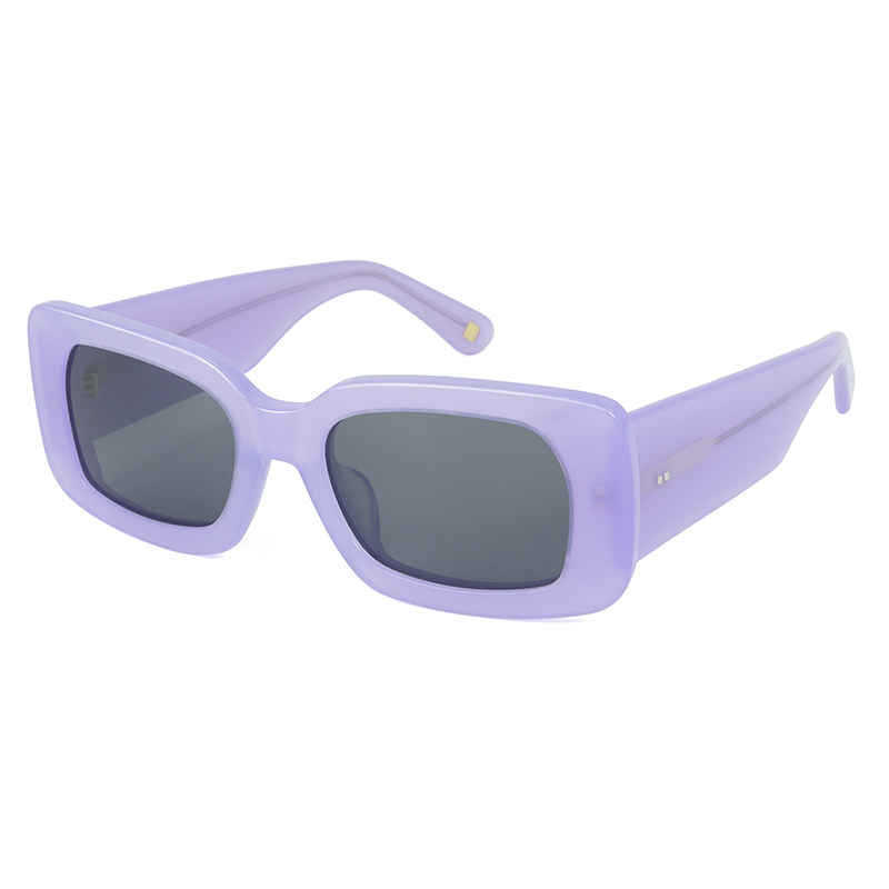 Transparent purple, acetate, bold frame and temples, with blueish smoke polarized lenses, for 100% UV protection