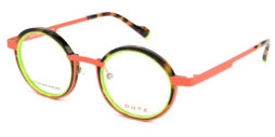 Tricolor, brown tartaruga with lime acetate frame, combined with coral red metallic details and temples